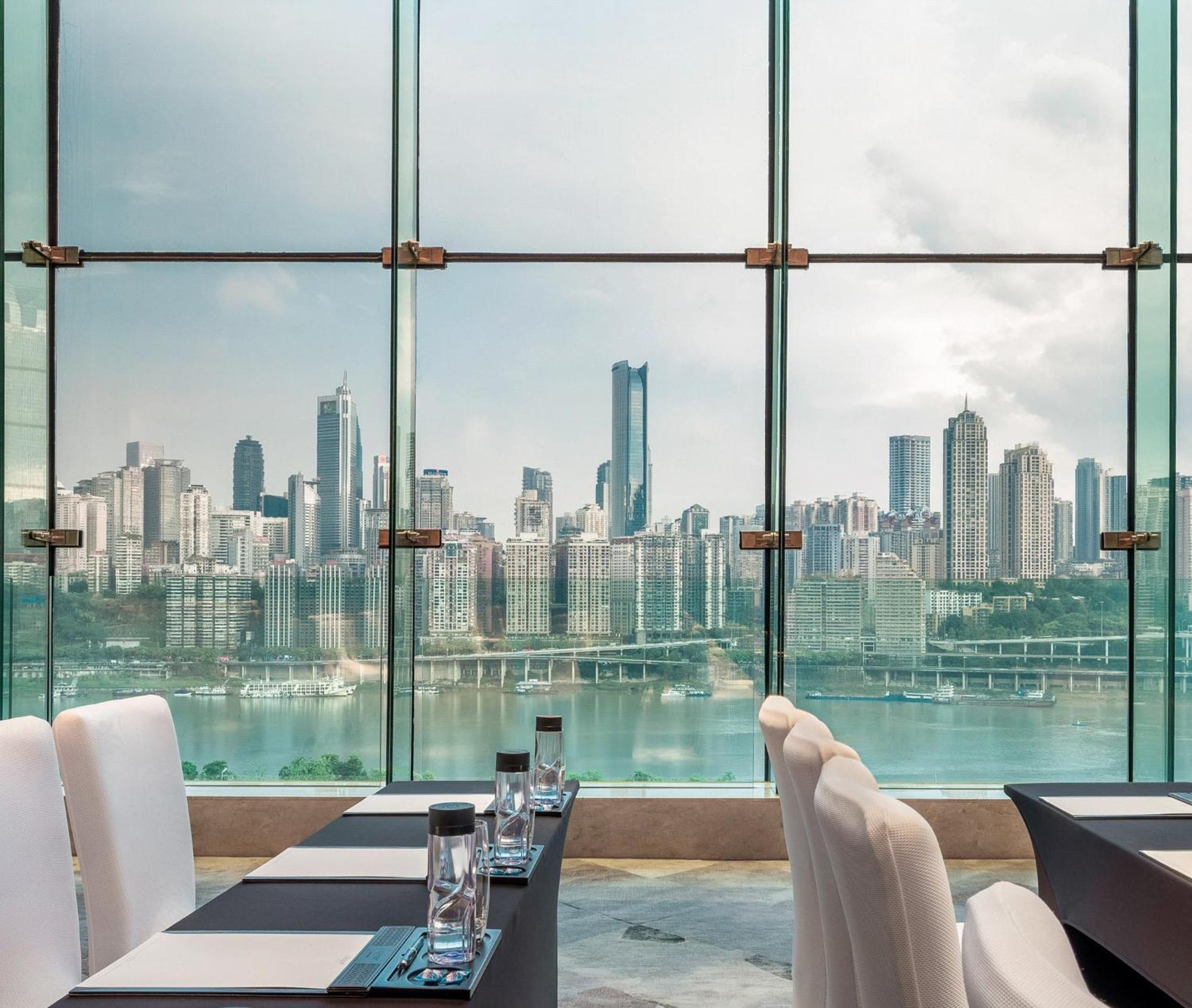Hotel Regent Chongqing - Complimentary 1St Round Mini Bar Daily Exterior foto