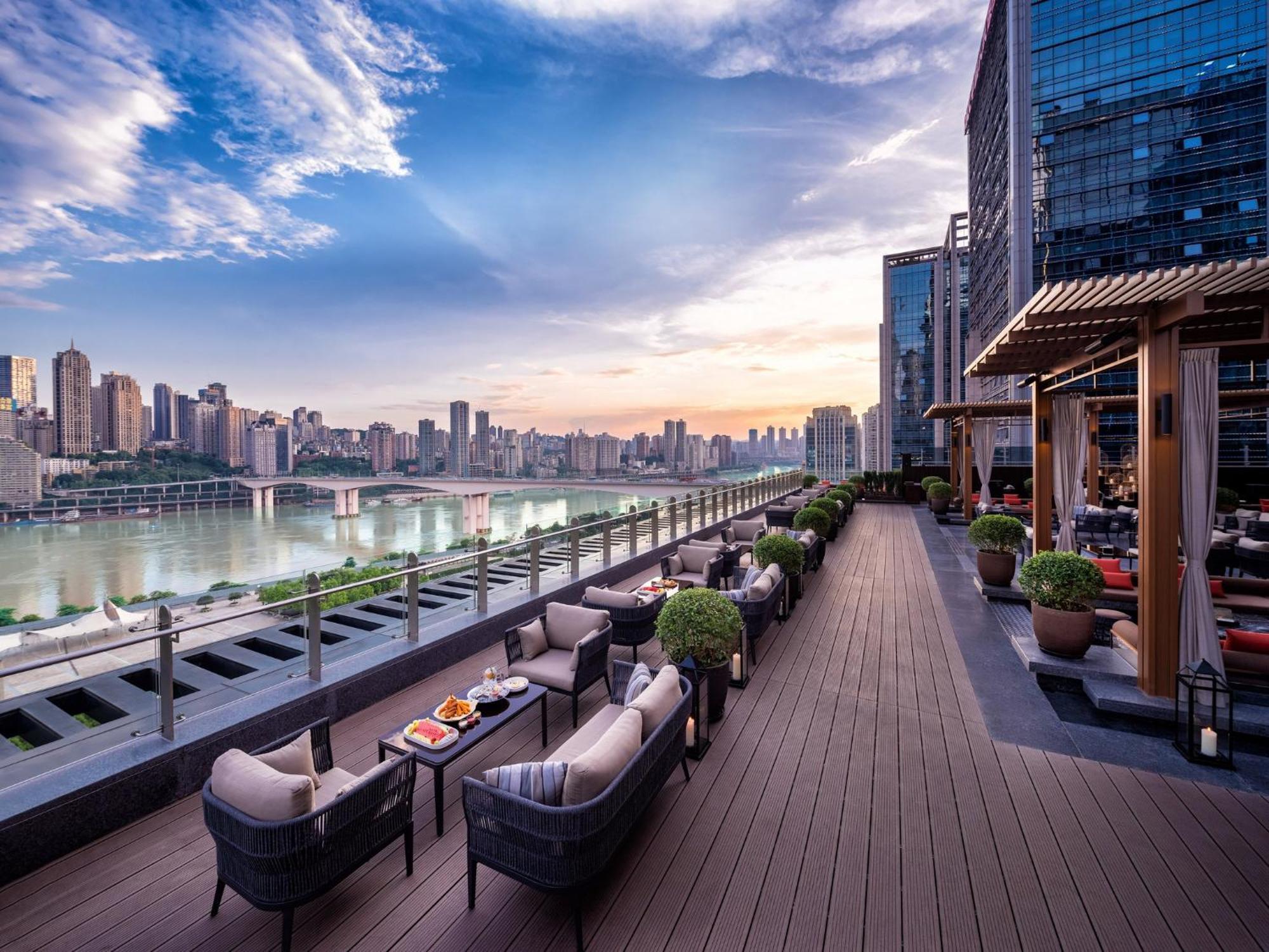 Hotel Regent Chongqing - Complimentary 1St Round Mini Bar Daily Exterior foto